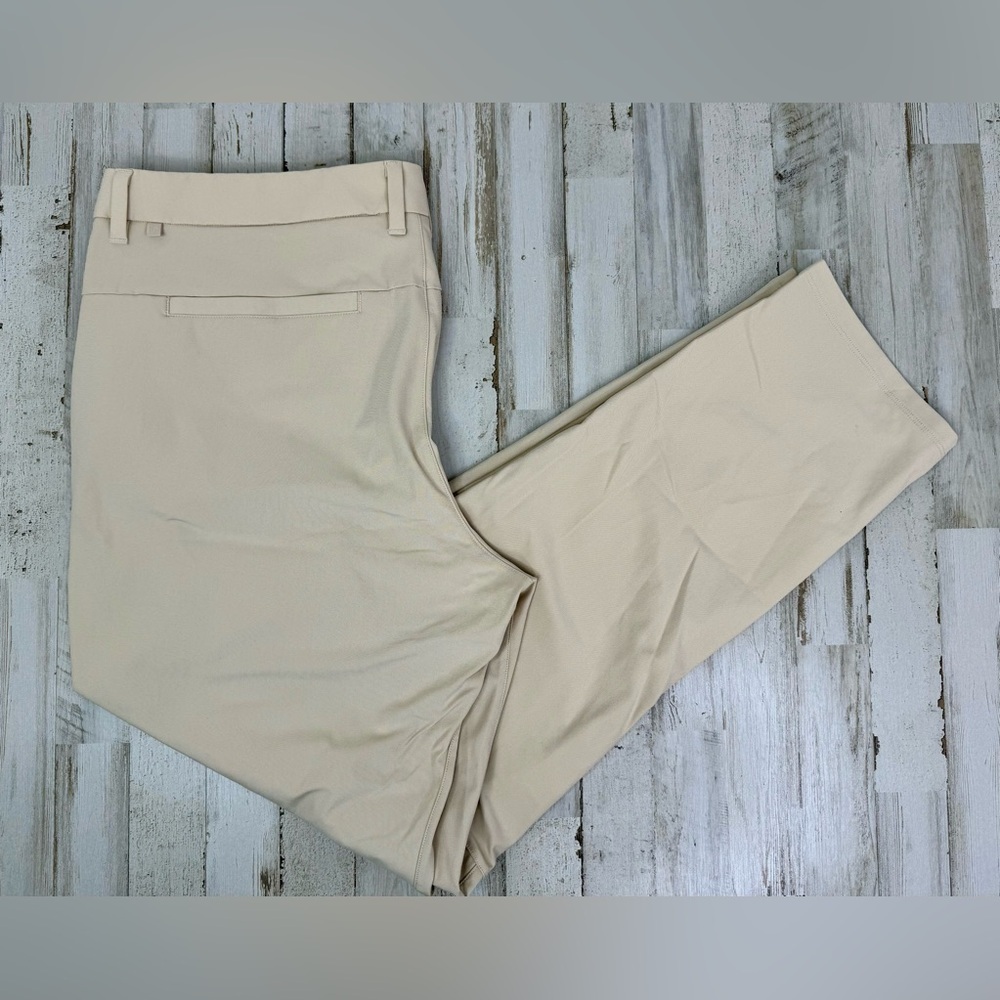 CRZ Yoga Pants Mens 38x31 Cream Athleisure Golf Polyester Stretch Gym Joggers